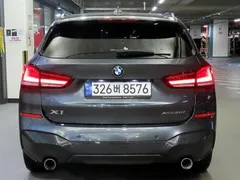 2022 BMW X1 xDrive 20i M Sport — фото 5