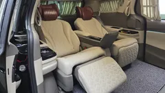 2023 Kia Carnival Gasoline 4-Seater Hi-Limousine — фото 11
