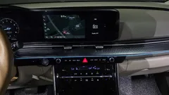 2023 Kia Carnival Gasoline 4-Seater Hi-Limousine — фото 14