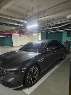 2022 Genesis G90 Gasoline 3.5 Turbo AWD — фото 3