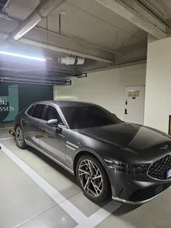 2022 Genesis G90 Gasoline 3.5 Turbo AWD — фото 4