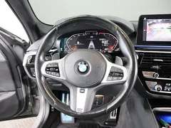 2022 BMW 5-Series 530i M Sport Package — фото 16