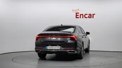 2023 Kia K8 Signature — фото 4