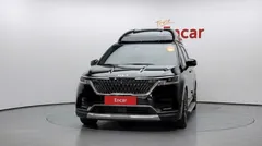 2023 Kia Carnival Diesel 9-Seater Hi-Limousine — фото 3