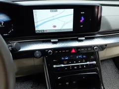 2023 Kia Carnival Diesel 9-Seater Hi-Limousine — фото 13