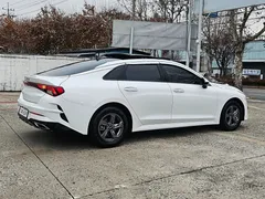 2023 Kia K5 2.0 LPI(Renter car) — фото 3