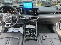 2023 Kia K5 2.0 LPI(Renter car) — фото 17