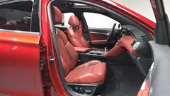 2021 Genesis G70 Gasoline 3.3T 4WD, красный — фото 11
