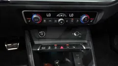 2023 Audi Q3 35 TDI Quattro Premium Sportback — фото 14