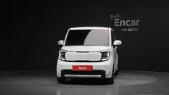 2023 Kia RAY Prestige, белый — фото 3