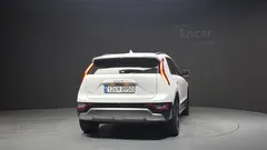 2022 Kia Niro Signature — фото 4