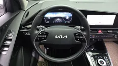 2022 Kia Niro Signature — фото 17