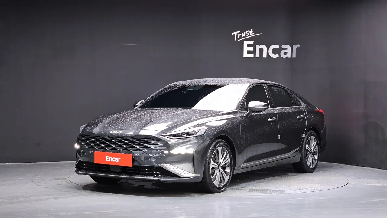 2022 Kia K8 Signature