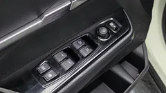 2024 SsangYong Torres Gasoline 1.5 2WD — фото 19