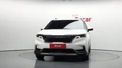 2023 Kia Carnival Diesel 9-Seater Noblesse — фото 3