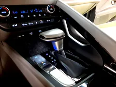 2023 Hyundai AVANTE Inspiration — фото 9