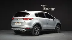 2022 Kia Sportage Diesel 1.6 4WD, серебристый — фото 2