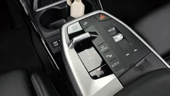 2023 BMW 2-Series 220i Luxury — фото 9