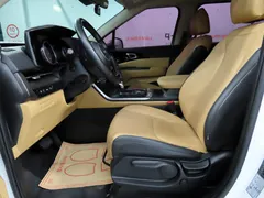 2022 Kia Carnival Diesel 9-Seater Prestige — фото 6