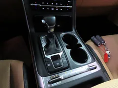 2022 Kia Carnival Diesel 9-Seater Prestige — фото 16