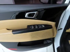2022 Kia Carnival Diesel 9-Seater Prestige — фото 17