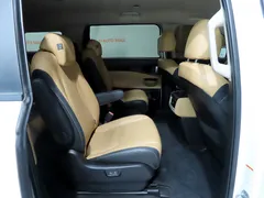 2023 Kia Carnival Diesel 9-Seater Prestige — фото 9