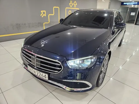 2023 Mercedes-Benz E-Class E300e 4MATIC Exclusive
