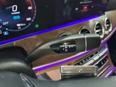 2023 Mercedes-Benz E-Class E300e 4MATIC Exclusive — фото 9