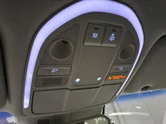 2023 Genesis G70 Gasoline 2.0T 2WD — фото 14