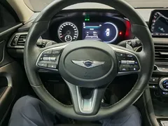 2023 Genesis G70 Gasoline 2.0T 2WD — фото 17