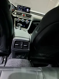 2023 Genesis G70 Gasoline 2.0T 2WD — фото 18