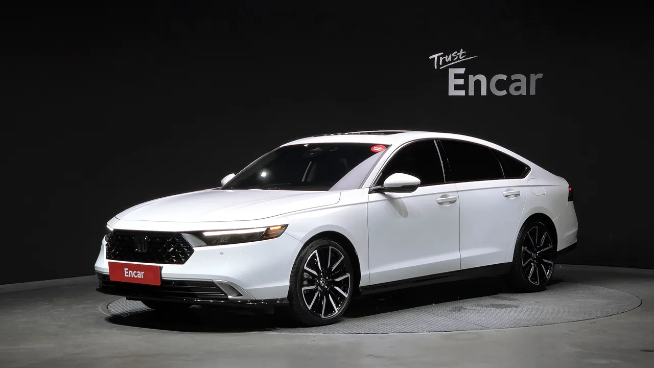 2023 Honda Accord 2.0 Hybrid Touring