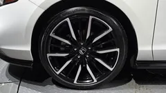 2023 Honda Accord 2.0 Hybrid Touring, белый — фото 5