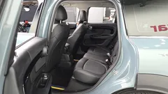 2022 Mini Countryman ALL4 Classic, 은하색 — фото 11