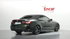 2022 BMW 4-Series 420i M Sport Convertible — фото 2