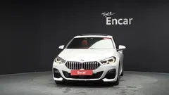 2022 BMW 2-Series 220i M Sports — фото 3