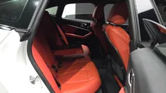2022 BMW 2-Series 220i M Sports — фото 11