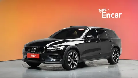 2023 Volvo V60 B5 Ultimate AWD