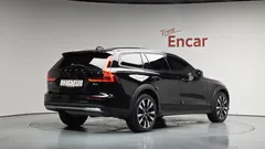 2023 Volvo V60 B5 Ultimate AWD, чёрный — фото 2