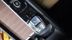 2023 Volvo V60 B5 Ultimate AWD, чёрный — фото 9