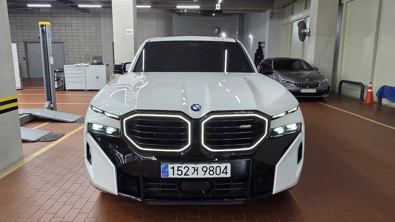 2023 BMW XM 4.4
