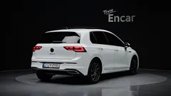 2022 Volkswagen Golf 2.0 TDI Prestige — фото 2