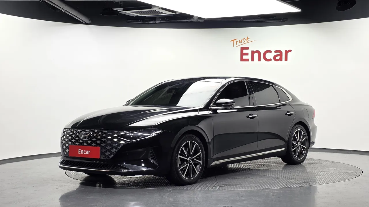 2023 Hyundai Grandeur 3.0 LPi Rent Car
