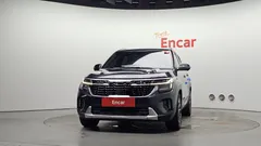 2023 Kia Seltos Gasoline 1.6 Turbo 2WD, серый — фото 3