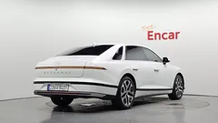 2023 Hyundai Grandeur Premium — фото 2