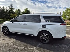 2023 Kia Carnival Diesel 9-Seater Signature — фото 6
