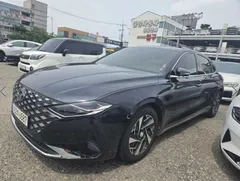2022 Hyundai Grandeur Exclusive, синий — фото 13