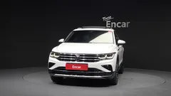 2022 Volkswagen Tiguan 2.0 TDI 4Motion Prestige — фото 3