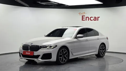 2022 BMW 5-Series 530i M Sport Package