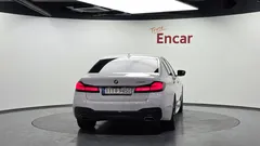2022 BMW 5-Series 530i M Sport Package — фото 4